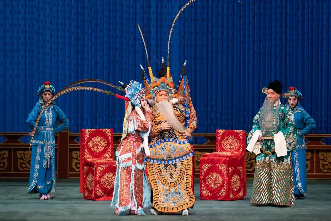 国粹京剧_杜镇杰《珠帘寨》长安大戏院上演