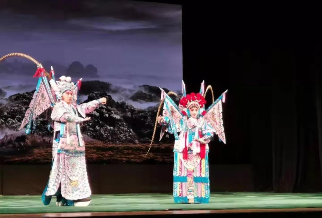 石家庄京剧团青年演员担纲《穆桂英挂帅》